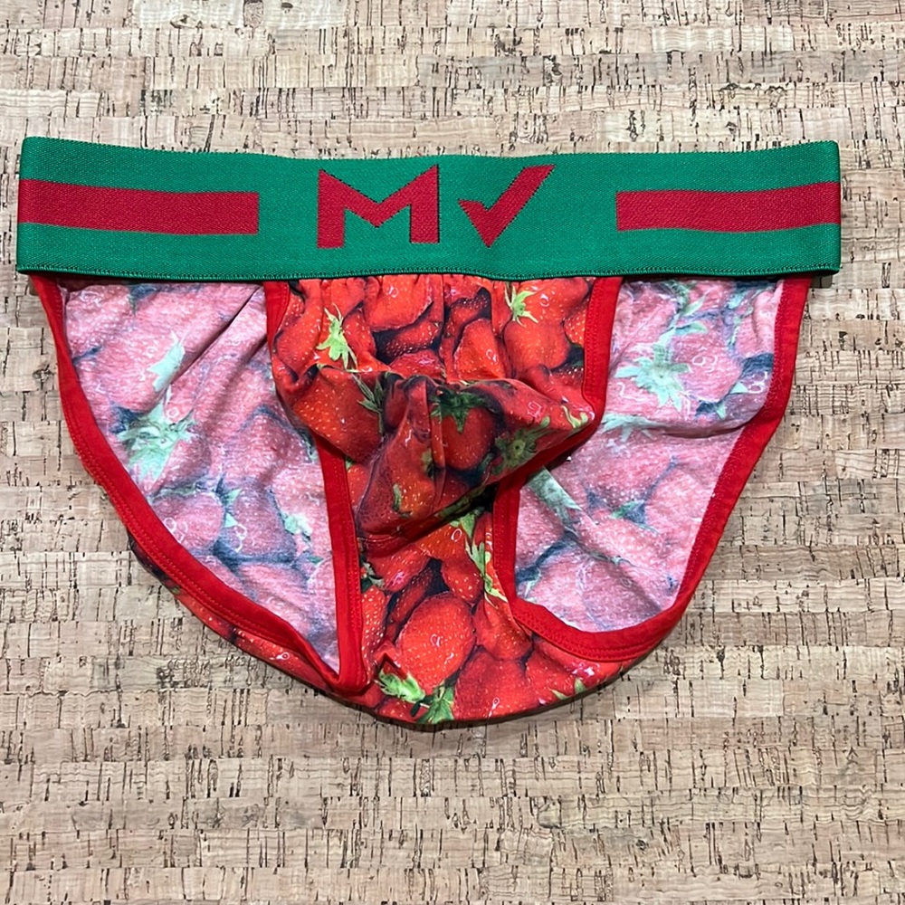 Modus Vivendi strawberry bikini brief underwear